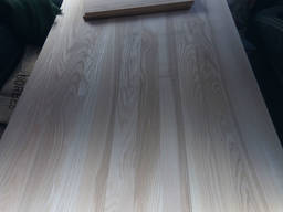 Štít, celolamelární , Jasan