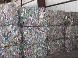 Pet bottle scrap